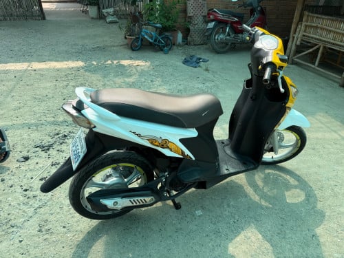 ម៉ូតូលក់