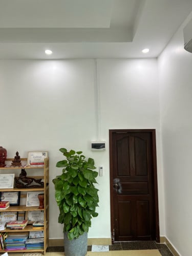 ផ្ទះ​លក់
