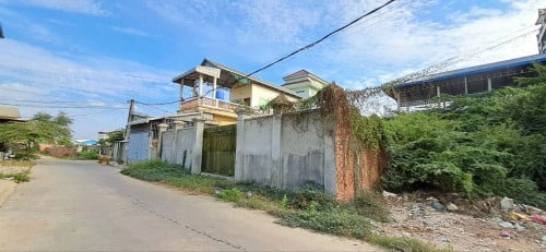 ដីលក់បន្ទាន់ ៖ តម្លៃល្អ ចំការដូង ខណ្ឌដង្កោ រាជធានីភ្នំពេញ