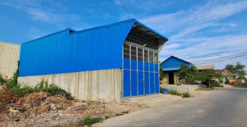 ឃ្លាំងសម្រាប់ជួលនៅចំការដូង ខណ្ឌដង្កោ!