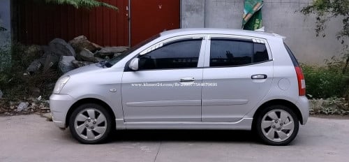 ឡានជួលជាថ្ងៃ
