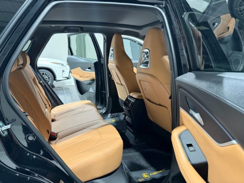 លក់​ 026​ Luxury full option នៅថ្មី​ខ្លាំង​ដូច​កោះ​  ម្ចាស់​ដើម​ខ្មែរ​