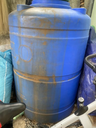 សុីទែនទឹក1000L