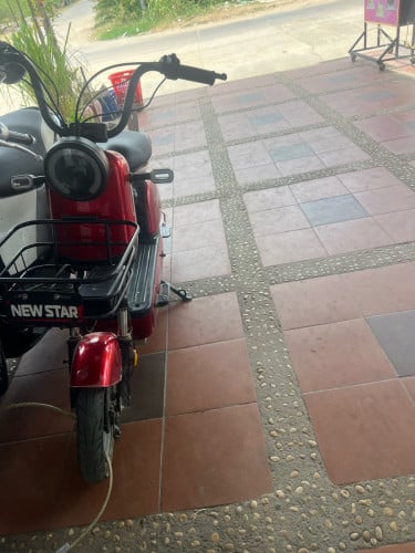 លក៊ម៉ូតូអគ្គីសនី 120$