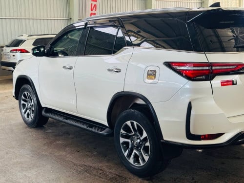 𝗧𝗼𝘆𝗼𝘁𝗮 𝗙𝗼𝗿𝘁𝘂𝗻𝗲𝗿 𝗹𝗲𝗴𝗲𝗻𝗱𝗲𝗿 𝟮𝟬𝟮2 តំបូលខ្មៅ🎉ធានាឡានអត់បុកអត់ប៉ះ 🎉