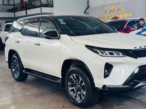 𝗧𝗼𝘆𝗼𝘁𝗮 𝗙𝗼𝗿𝘁𝘂𝗻𝗲𝗿 𝗹𝗲𝗴𝗲𝗻𝗱𝗲𝗿 𝟮𝟬𝟮2 តំបូលខ្មៅ🎉ធានាឡានអត់បុកអត់ប៉ះ 🎉