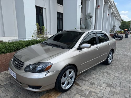 កូរូឡា2003