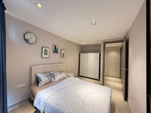 𝐅𝐨𝐫 𝐑𝐞𝐧𝐭:  3-Bedroom Apartment – Toul Kork Area