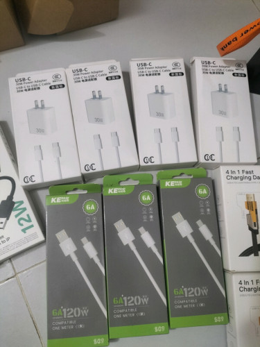 ខ្សែសាកគុណភាពល្អ តម្លៃ6000 រៀលចុះ