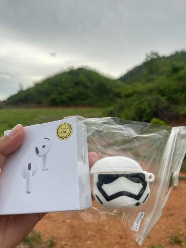 កាស AirPod 4 ANC