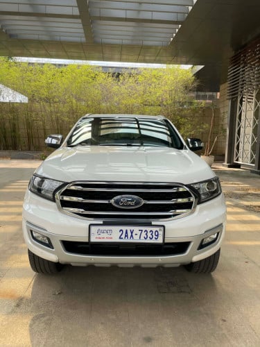 ឡានលក់ford Everest ឆ្នាំ2018ប្រភេទឡានថ្មីដាច់fullលក់32800$