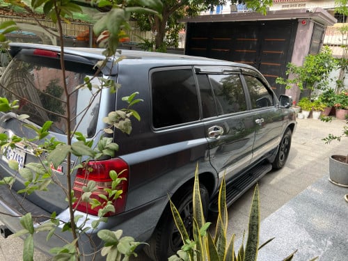 ម្ចាស់ដេីម​ HIGHLANDER 01 v6 limited ប៉ុង1