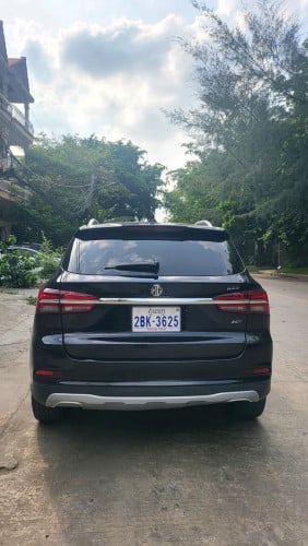 មេឡានមហាថ្មី MG RX5 2021 ម្ចាស់ដើម