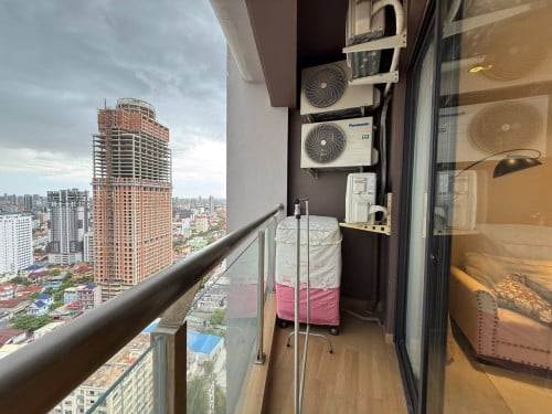 𝐅𝐨𝐫 𝐑𝐞𝐧𝐭: Modern 2-Bedroom Apartment – Toul Kork Area