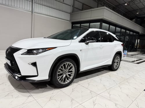 លក់​ RX200T 018 F-Sport ប៉ុង2​ ថ្នាំ​សុីនមួយជុំ​ ម្ចាស់ដេីម​ផ្ទាល់​
