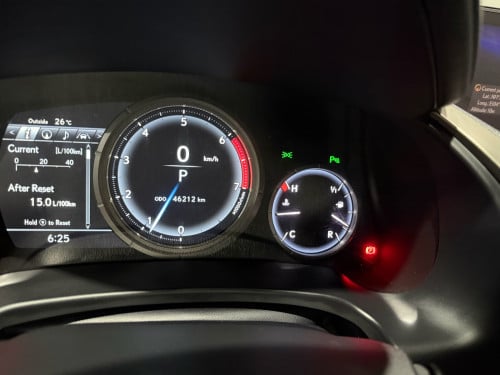 លក់​ RX200T 018 F-Sport ប៉ុង2​ ថ្នាំ​សុីនមួយជុំ​ ម្ចាស់ដេីម​ផ្ទាល់​