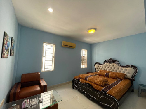 ផ្ទះអាជីវកម្មសម្រាប់ជួល | Shophouse For Rent,