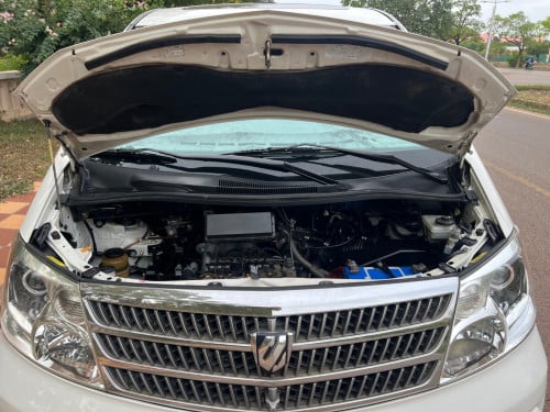 ឡានលក់ Toyota Alphard 05 6 ម៉ាសឍ៊ីន ប៉ុង1 មានហ្គាសស្រាប់