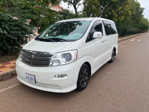 ឡានលក់ Toyota Alphard 05 6 ម៉ាសឍ៊ីន ប៉ុង1 មានហ្គាសស្រាប់