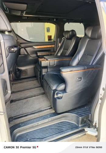 ឡានលក់Toyota Alphard V6 Specs Russia 2018 Executives Loungesចង្កូតឆ្វេង