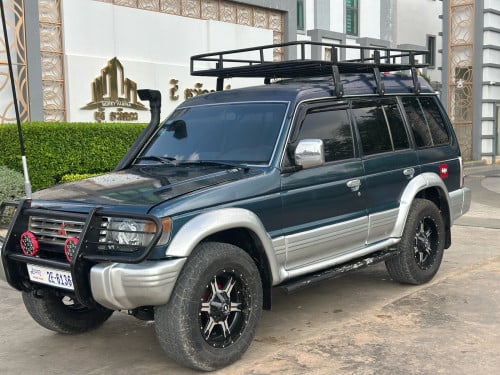 👉រថយន្ត​សំរាប់​លក់​ឬវៃដូរ​ Mitsubishi Pajero 1993​ P2 ឯកសារ​គ្រប់​ ម៉ាស៊ីន​ម៉ាស៊ូត​ ឆ្វេង​សុីន​