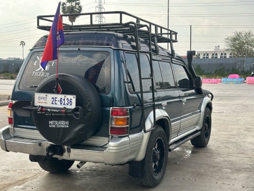 👉រថយន្ត​សំរាប់​លក់​ឬវៃដូរ​ Mitsubishi Pajero 1993​ P2 ឯកសារ​គ្រប់​ ម៉ាស៊ីន​ម៉ាស៊ូត​ ឆ្វេង​សុីន​