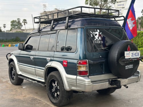 👉រថយន្ត​សំរាប់​លក់​ឬវៃដូរ​ Mitsubishi Pajero 1993​ P2 ឯកសារ​គ្រប់​ ម៉ាស៊ីន​ម៉ាស៊ូត​ ឆ្វេង​សុីន​