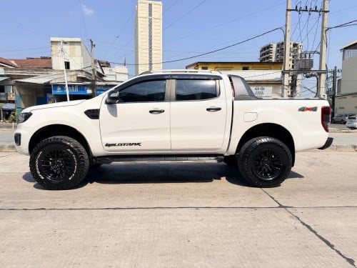 𝐅𝐨𝐫𝐝 𝐑𝐚𝐧𝐠𝐞𝐫 Wildtrak 2021 Full Option ￼ម៉ាសុីន2.0ផ្លាក​លេខ​ភ្នំពេញ​ 2BJ-