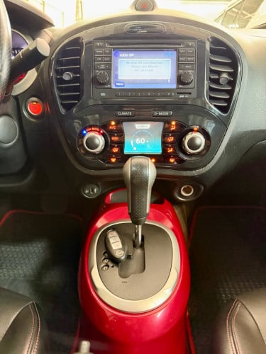 2012 Nissan juke full Option