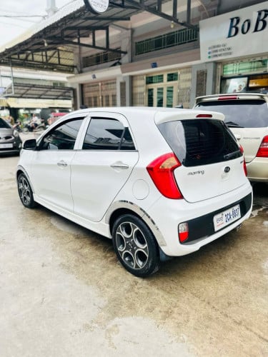 2012full fsport បេីកដំបូល