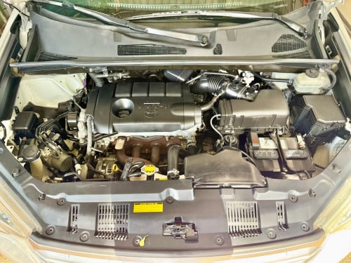 2013 Highlander 4 Cylinders 2.7L