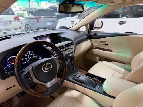 2013 Lexus 450h full Option ( ក្រដាស់ពន្ធ)