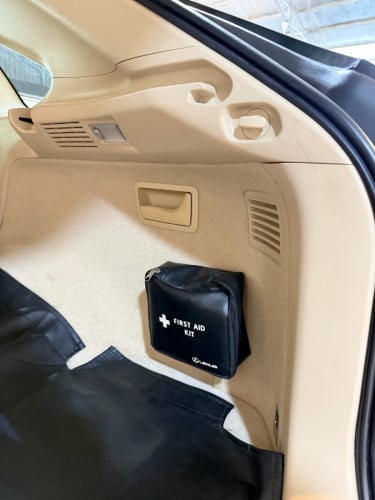 2013 Lexus 450h full Option ( ក្រដាស់ពន្ធ)