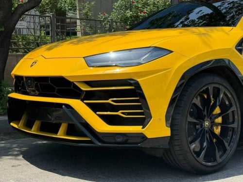 2019 Lamborghini Urus តម្លែពិសេស ✨