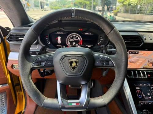 2019 Lamborghini Urus តម្លែពិសេស ✨