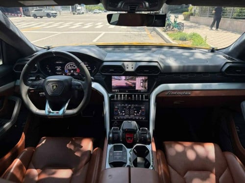 2019 Lamborghini Urus តម្លែពិសេស ✨