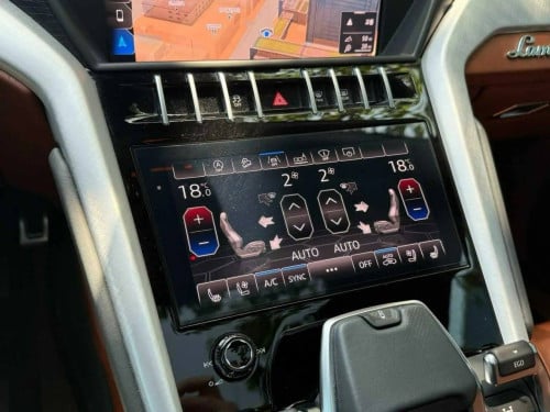 2019 Lamborghini Urus តម្លែពិសេស ✨