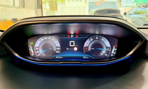 2019 Peugeot 3008 Full Option កៅអីចុចសងខាង