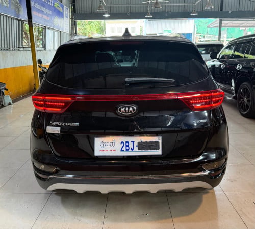 2020 KIA sportage ម្ចាស់ដើមទិញថ្មីខ្លាញ់គោថ្នាំសុីនមួយជុំ 4ម៉ាសុីន សាំង 2.0