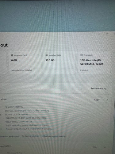 320$