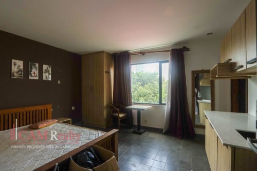 48 Rooms Hotel Building For Rent in Tonle Basak