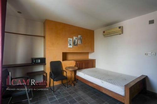 48 Rooms Hotel Building For Rent in Tonle Basak