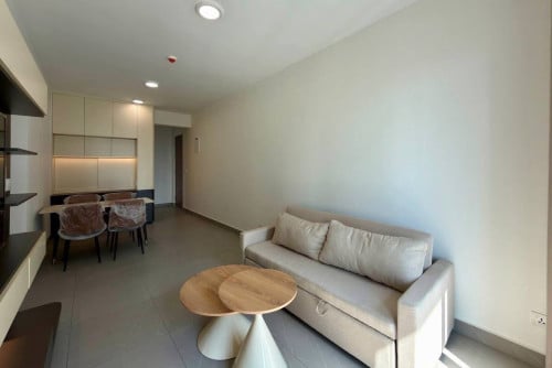 60M Road Urban Village 2 Bedrooms Condo for Ren