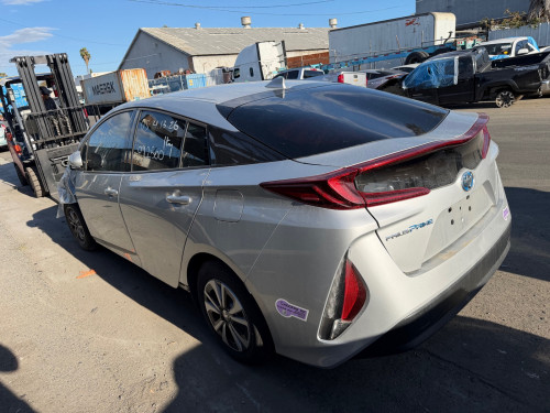 8មុឺនម៉ាយ៍ 💥Prius Prime 2018 Full Premium