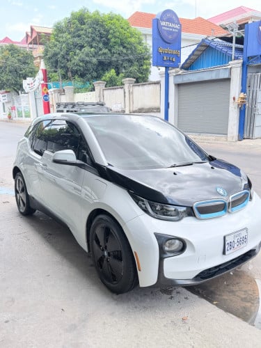 bmw i3សាំងបូក​ អគ្គសនី​2014