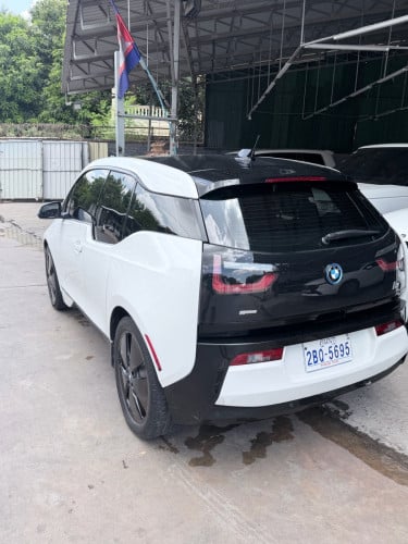 bmw i3សាំងបូក​ អគ្គសនី​2014
