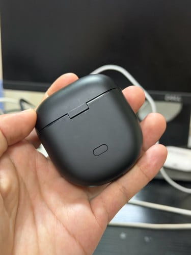 Bose Quietcomfort Ultra Earbuds Black 98%​ ស្នាមសឹកគ្រាប់បន្តិច