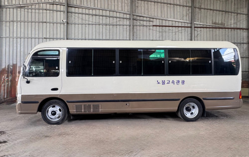 Bus for rent