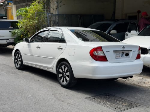 Camry (បាឡែន) 2003 LE ABS ពណ៍សកៅអីចុចសងខាង ទឹកថ្នាំហ្សុីន 90%