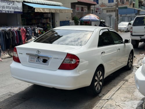 Camry (បាឡែន) 2003 LE ABS ពណ៍សកៅអីចុចសងខាង ទឹកថ្នាំហ្សុីន 90%